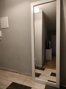 Lustro do powieszenia w ramie