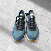 Sneakersy damskie Palladium – Ax_Eon Army Runner 05682-456-M, rozm. 37