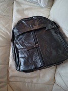 Nowy czarny plecaczek z Eco skóry