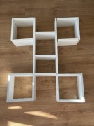 Półka ścienna biała