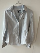 Damska koszula Gant w delikatne błękitne paski