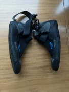 Buty Roxy do sportów wodnych rozmiar UK 4 (24 cm)