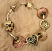 Srebrna bransoletka z koralikami charms 