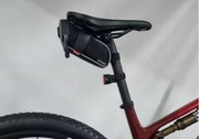 Torebka rowerowa podsiodłowa odblaskowa torba sakwa 1L