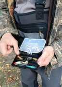 Pudełko wędkarskie na przynęty -  pas biodrowy.