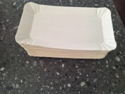 papierowe talerzyki prostokątne 23,5x13cm