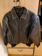 Skóra, czarna kurtka XL