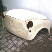 Kompletny laminatowy przód  FIAT 600, Zastava 750, Jagst 770