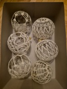 bombki na szydełku  średnica 10 cm