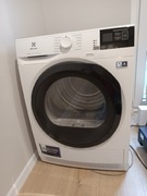 Suszarka ELECTROLUX EW9HM1478P używana na gwarancji 