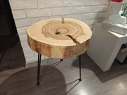 Stolik z plastra drewna. Jesion. 45 cm