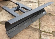 Pług do wózka widłowego