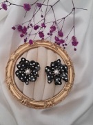 Kolczyki sztyfty kwiaty kropki grochy groszki eleganckie