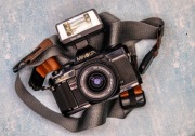 Minolta X500 + MD 28mm f 2.8 + Lampa + pasek