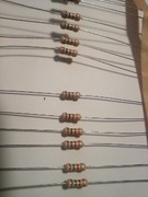 Rezystor węglowy THT 7,5k 7,5kOhm 1/4W 0,25W 10szt