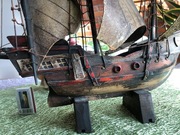 Statek Żaglowiec Fregata  bardzo stary drewniany