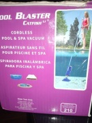 Odkurzacz do basenu- SPA nowy