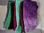 8 szalików kolorowych