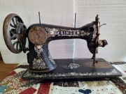 Maszyna do szycia Singer retro