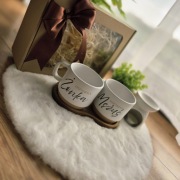 ELEGANCKI ZESTAW 2 KUBKÓW KOMPLET PREZENTOWY DLA ŻONY MĘŻA