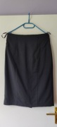Spódnica do kolan 