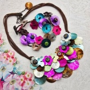 Kwiatki komplet boho biżuterii naszyjnik bransoletka masa perłowa vintage