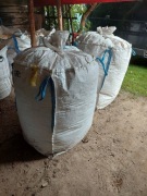 Suche Trociny wióry ściółka suche dla koni gryzoni