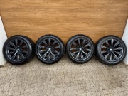 Oryginalne koła zimowe BMW G30 G31 R18 245/45 Goodyear Ultragrip 8 XL