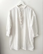 ARKET haftowana koszula Long shirt