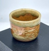 Japonia. Czarka do herbaty, Iga Ware. Showa.