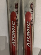 Atomic Beta Carv z wiązaniami Atomic 8-18.