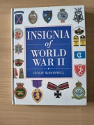 Insignia of World War II - Leslie McDonnell [K01989]