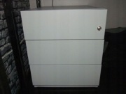 Bisley-3 szuflady + kluczyk. Szafka metalowa - Kontener 