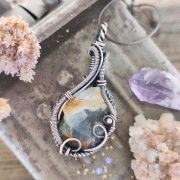 Miedziany wisiorek z fluorytem