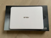 Asus Zenbook UX 305 CA M3