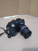 FujiFilm FinePix S2995 14MP 18x