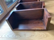 Półki z litego drewna meble kolonialne