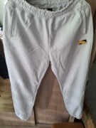 Biale spodnie dresowe Metoda