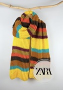 Długi kolorowy szalik Zara Accessories na zimę ciepły gruby otulający