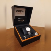 Zegarek damski Doxa