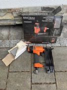 Gwoździarka zszywacz pneumatyczny kraft i dele