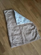 Dwustronny kocyk niemowlęcy minky