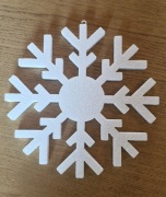 Śnieżynki i płatki styropianowe