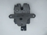 Zacisk zamek dół klapy bagażnika tył Volvo V60 II 