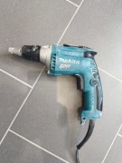 wkrętarka do regipsów Makita