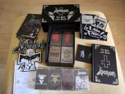 Kasety Venom tape box To hell and back 8 szt.