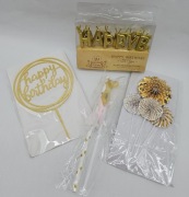 Zestaw złotych dekoracji urodzinowych toper świeczki ozdoby na tort