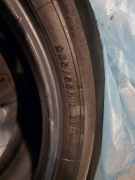 Opony Yokohama BlueEarth E70 225/55 R18 98H - Jak Nowe (<4000km) - Komplet