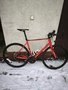 Kellys ARC 50 2018 - hamulce hydrauliczne, Shimano 105, SPD, rozmiar L