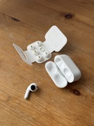 Apple airpods pro 2 - case + prawa słuchawka